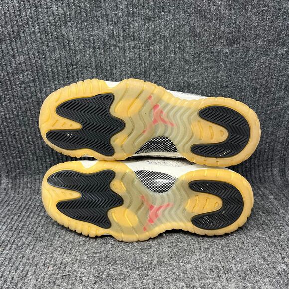 Nike Air Jordan 11 Low Retro Snakeskin Light Bone Women’s 8.5 (7Y) CD6847-002 - Picture 6 of 9